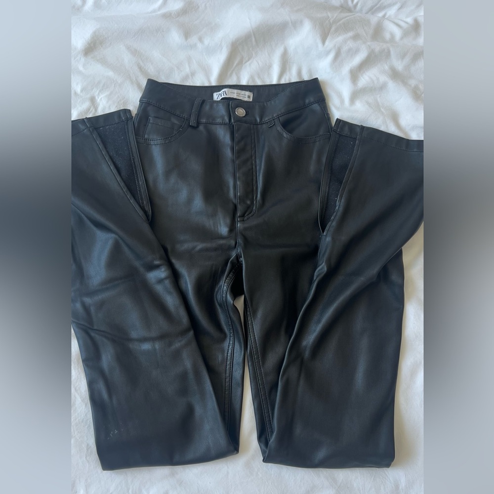 Zara leather pants size 00